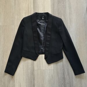 Elegant Women's Tuxedo Blazer in Black H&M Studio Collection
